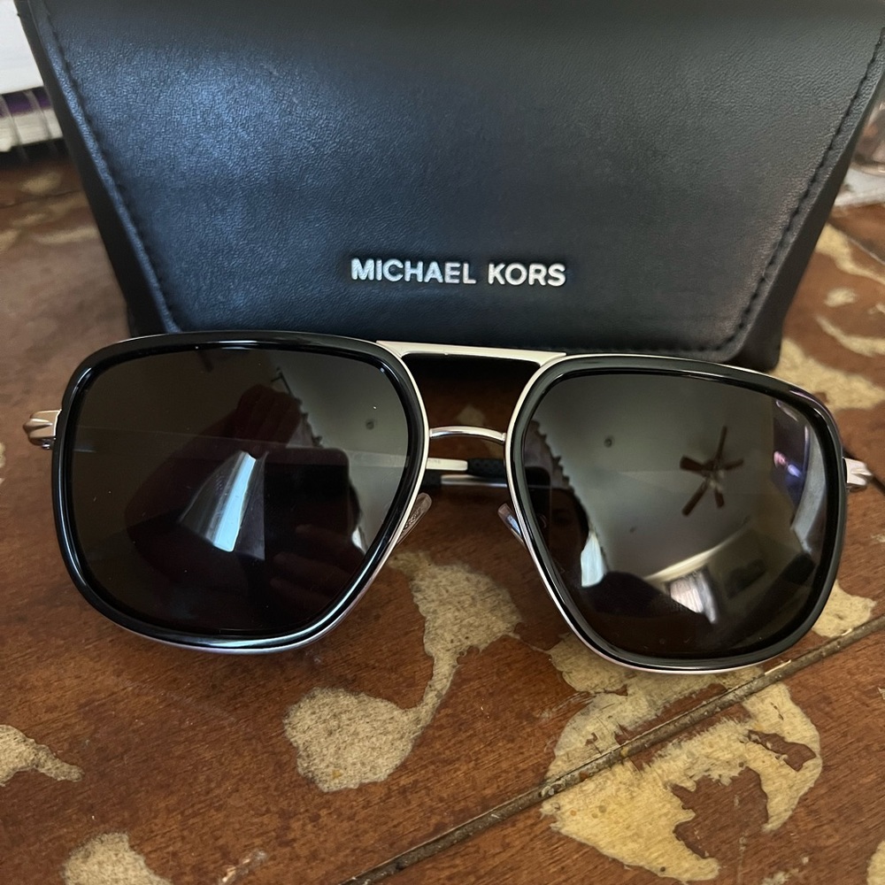 Michael Kors Del Ray sunglasses less then 1 year old
